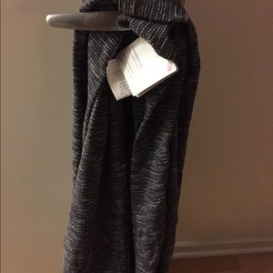 Lululemon scarf